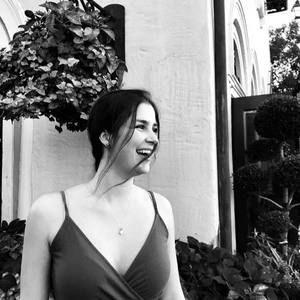 Meet your Posher, Amélie